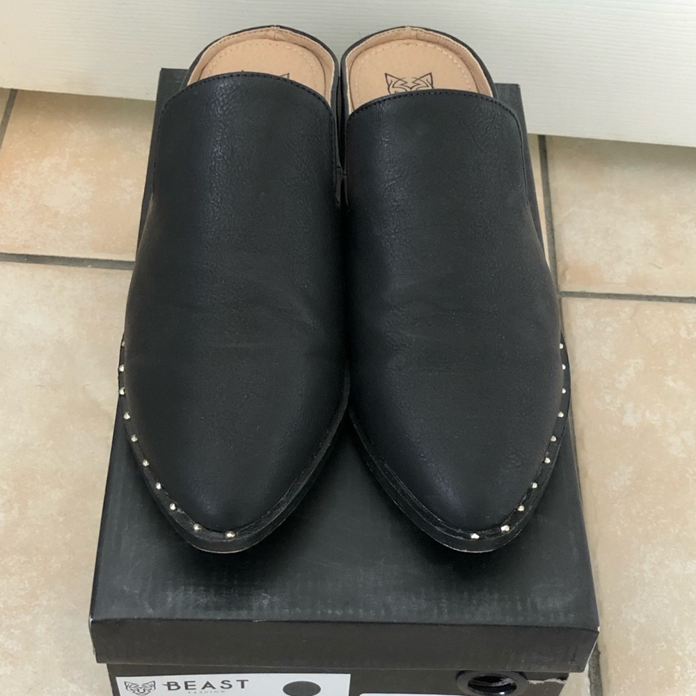 Black mules